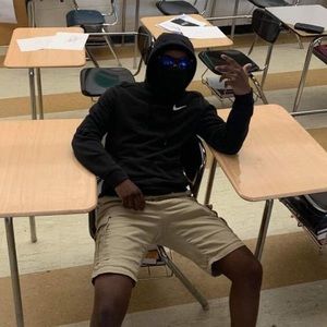 Meet your Posher, Anthony